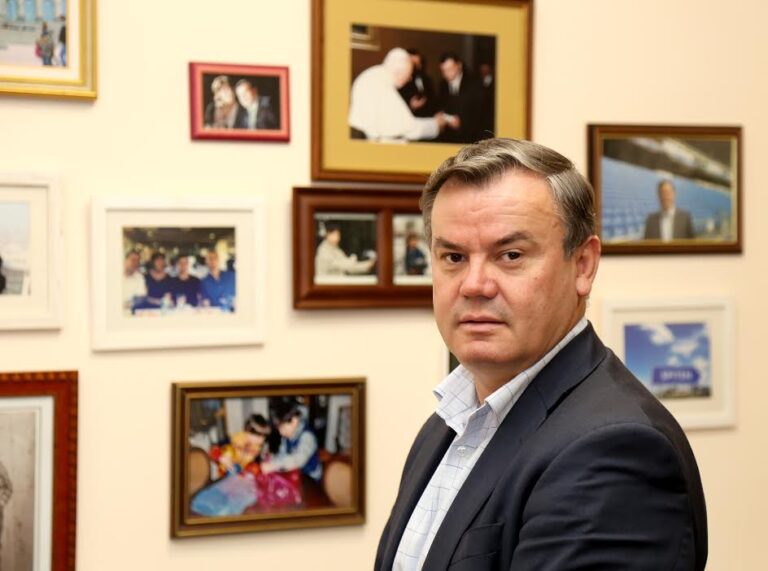 Nuk vlen dekriminalizimi në politikë pa një dekriminalizim në media, zoti Lu !