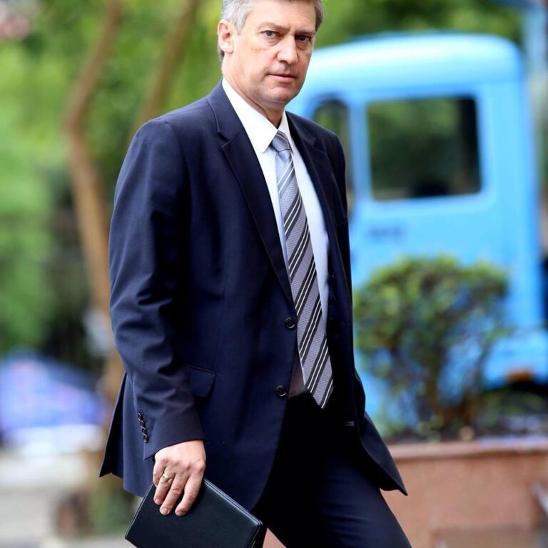 Papa: Opozita drejt radikalizimit, ja aksioni ynë politik