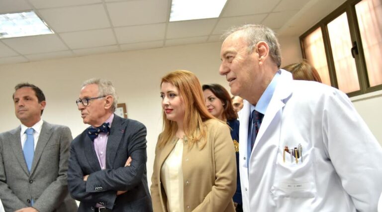 Ministrja Manastirliu: Vetëm në QSUT investuam 2.5 milion euro për pajisjet mjekësore