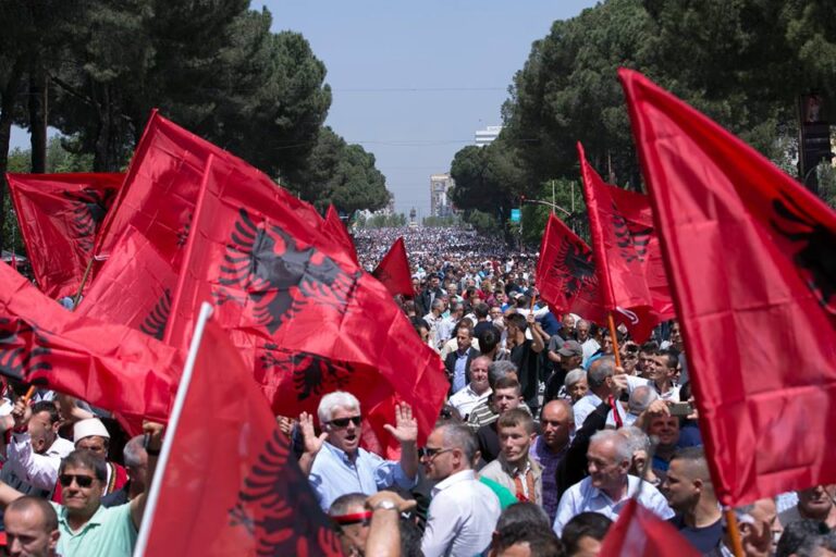 “E treta, e vërteta” parashikon dhunë?!