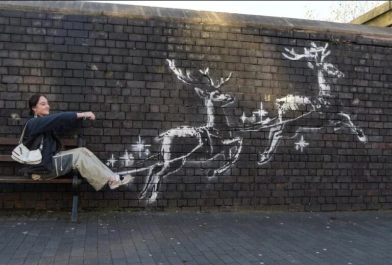 Grafiti që përcjell mesazh universal në këto ditë festash…