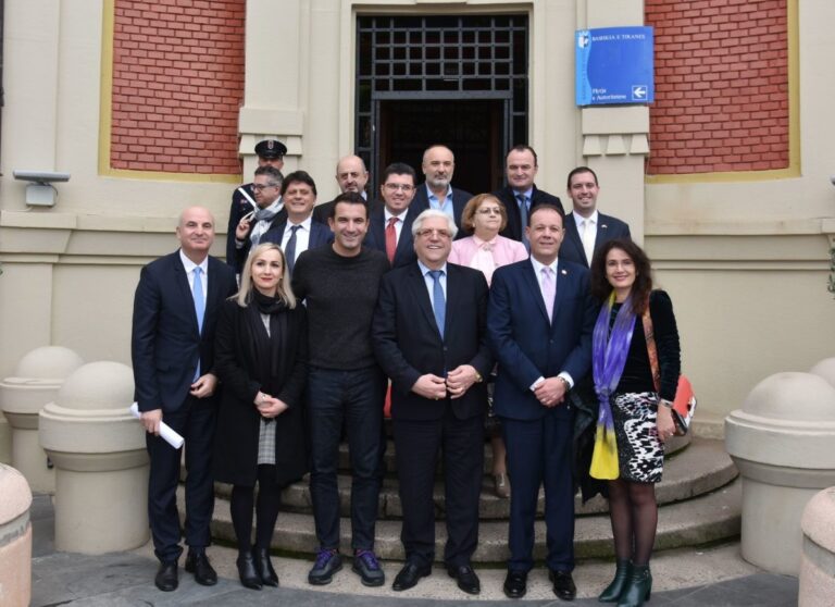 Veliaj: Diaspora, ndihmë e madhe për rimëkëmbjen ekonomike pas tërmetit (FOTO)