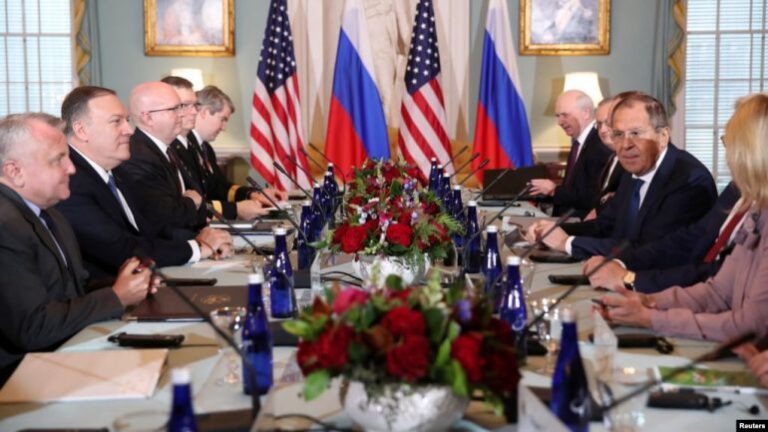 Trump dhe Pompeo takohen me ministrin e jashtëm rus Lavrov