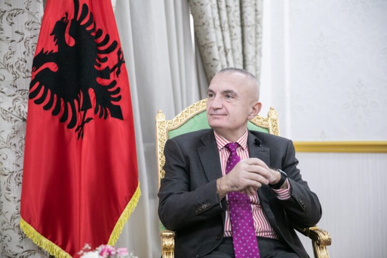 Presidenti Meta: VV dhe LDK të vendosin sa më parë për krijimin e institucioneve qeverisëse