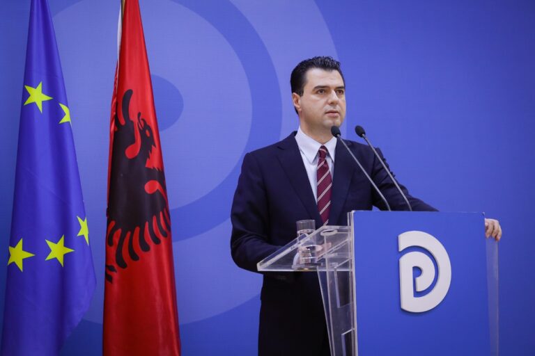 Dënimi i ish-deputetit dhe ligji kundër mediave. Basha mesazh Edi Ramës: I ke bërë llogaritë gabim!