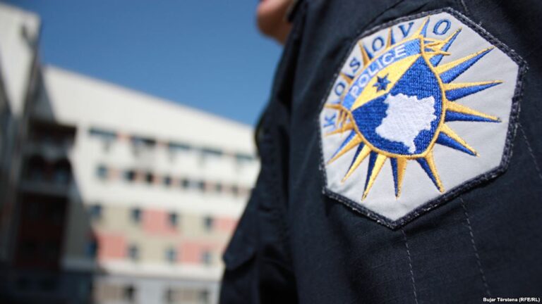 Motër e vëlla të mitur zhduken pa lënë gjurmë, familja alarmon policinë