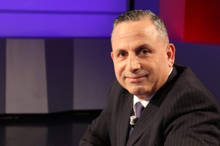 Roland Qafoku: Ilir Meta, ose këmba e tretë e perustisë