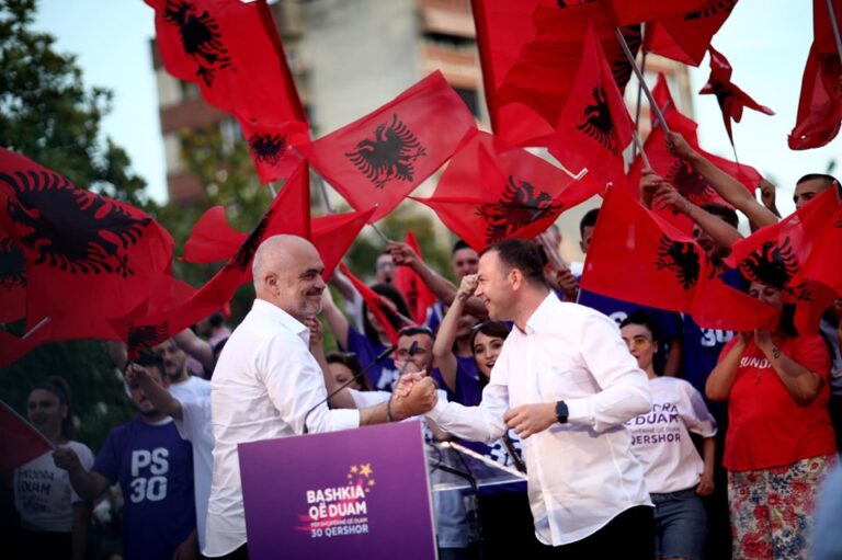 Gjykata shtyn sërish seancën për ish-kryebashkiakun e Shkodrës Valdrin Pjetrin