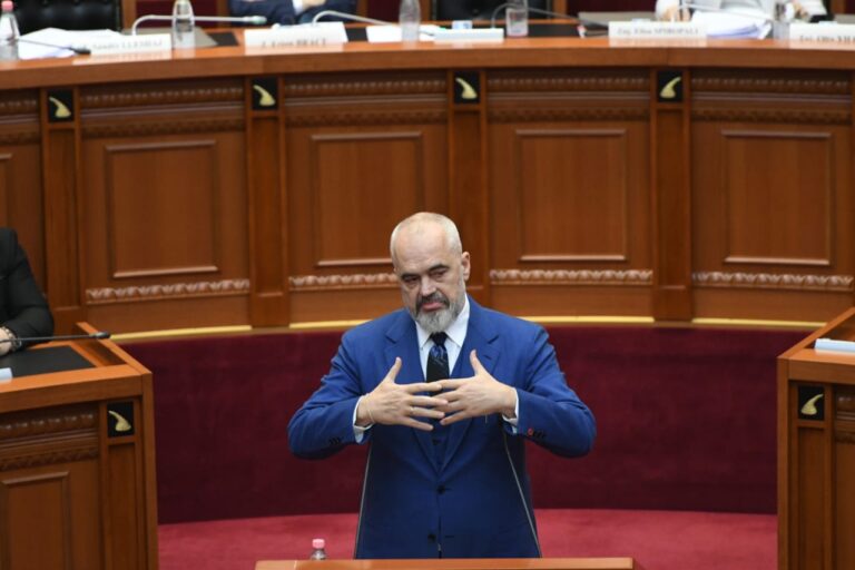 Rama kundër gazetarëve, thumbon Zhejin, Mero Bazen, Mark Markun, Rudinën dhe Vasilin