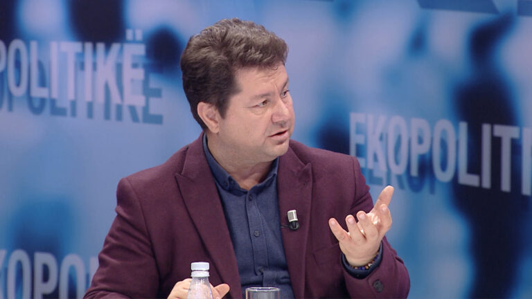 Sipërmarrësi: Qeveria të zerojë taksat për shtresat e varfra dhe të mesme
