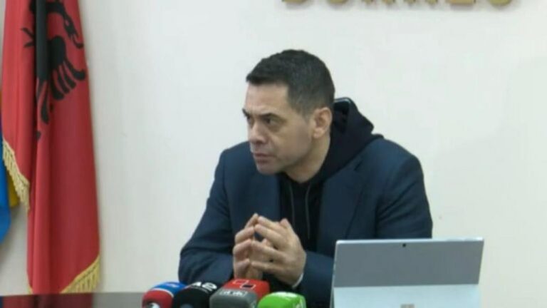 Ahmetaj sqaron planin e qeverisë për rindërtimin: Brenda Krishtlindjeve, pastrohet territori nga inertet