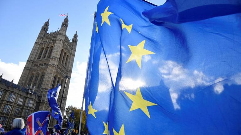 BREXIT, Aviacioni Civil: Ja ç’do të ndodhë tani me fluturimet