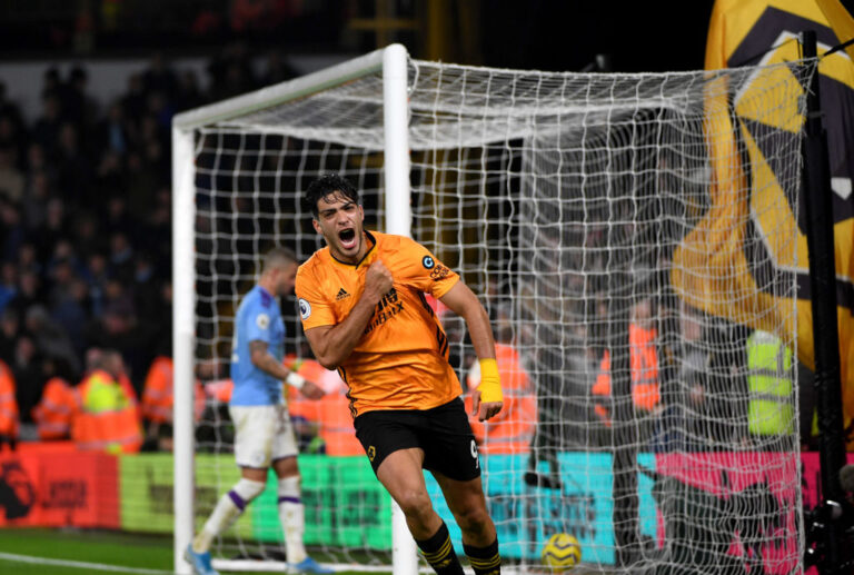 Wolves fiton me përmbysje të çmendur ndaj Manchester City-it (VIDEO)