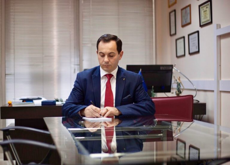 Daci: Dal vullnetar që të rregulloj KLGJ-në pa pagesë