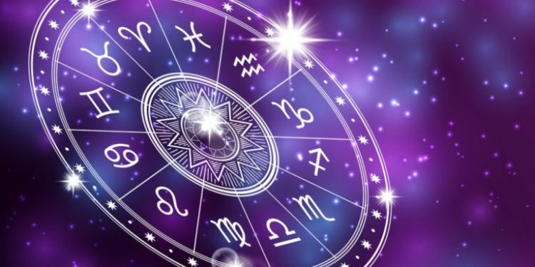Çfarë kanë rezervuar yjet për këtë javë? Parashikimi nga astrologu i njohur Jorgo Pulla