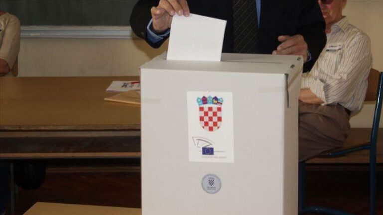 Kroacia mban sot zgjedhjet presidenciale