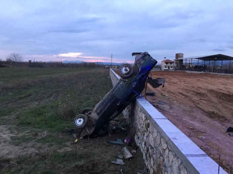 Pamje të frikshme nga aksidenti ku humbi jetën 24-vjeçari