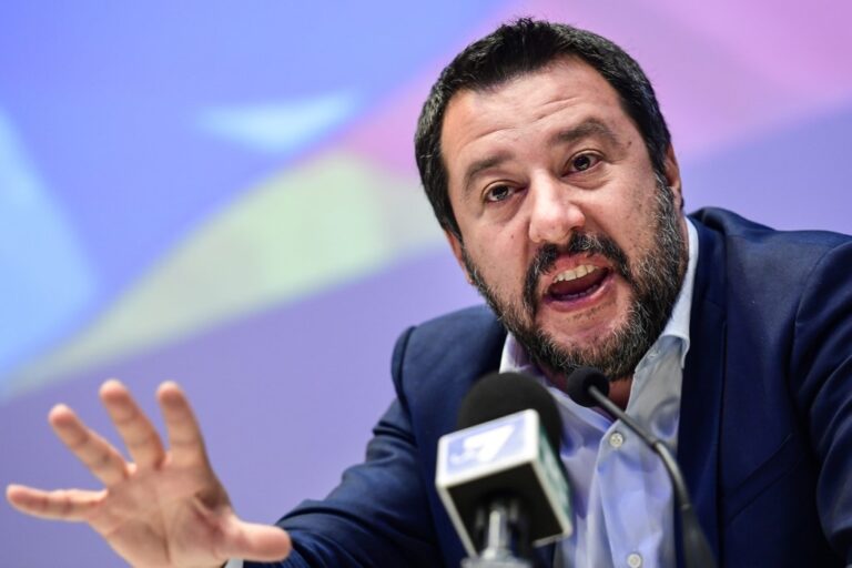 Nuk la gjë pa thënë për emigrantët shqiptarë, Salvini rrezikon 15 vjet burg
