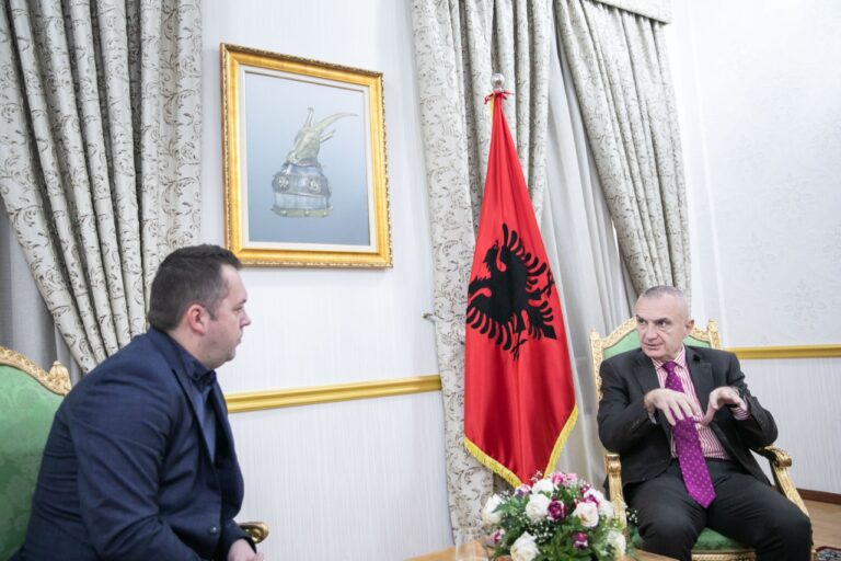 Meta: Serbia të ndalojë fushatat kundër integrimit të Kosovës