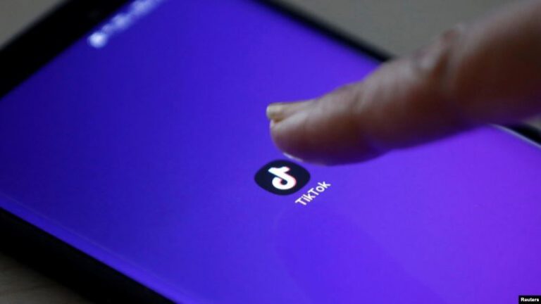 Paditet TikTok, dyshohet se dërgon të dhënat e përdoruesve në Kinë