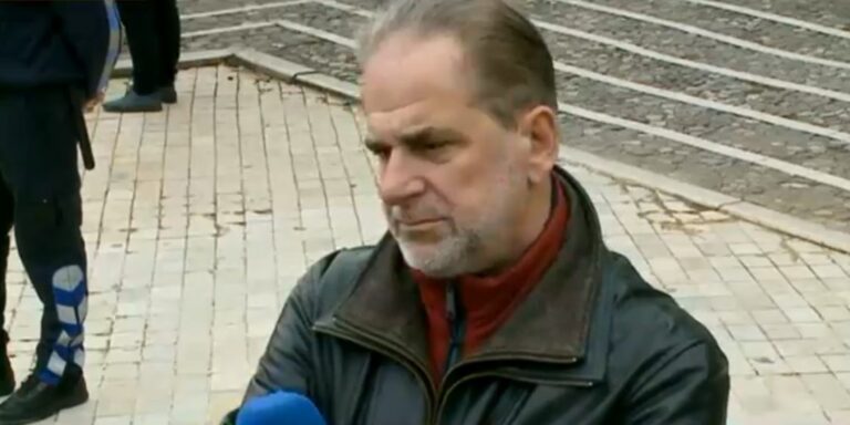Artur Zheji: Jemi ende te abetarja e demokracisë, do rezistojmë!