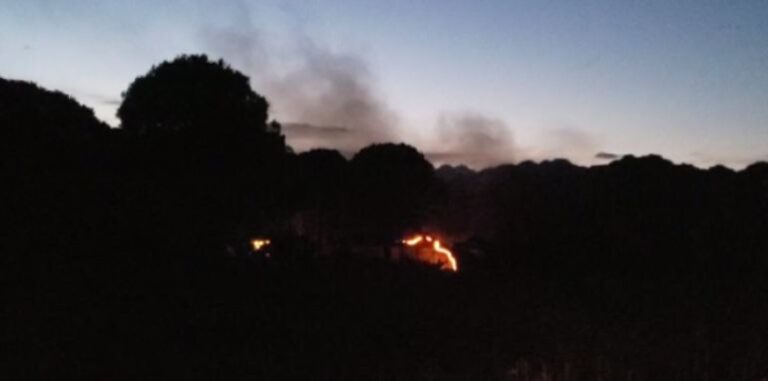 Zjarr i madh në një restorant në Zvërnec