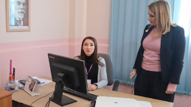 Manastirliu: Online aplikimi për ndihmën ekonomike