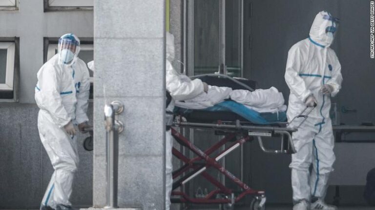 Kinezët ndalojnë varrimin e viktimave, trupat do digjen