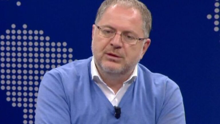 Baton Haxhiu, Kasandra që paralajmëron projektet serbe kundër Kosovës!