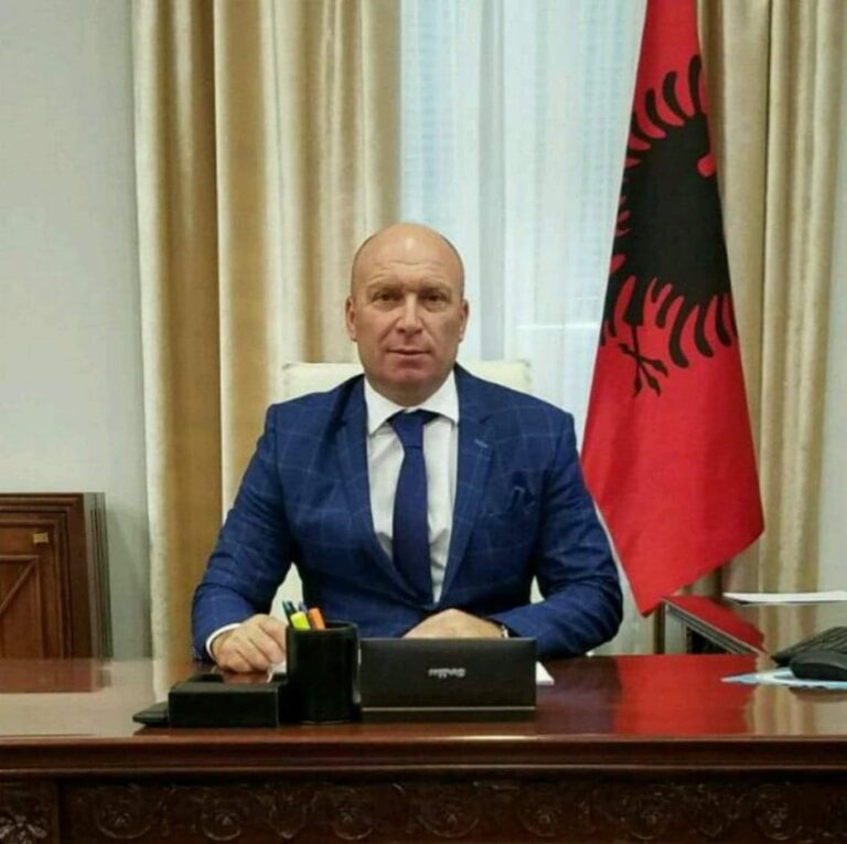 Demiraj: Luftëtarët e lirisë të pafajshëm. Ekzibicionisti Edi Rama, për mbijetesë politike po sakrifikon interesat kombëtare