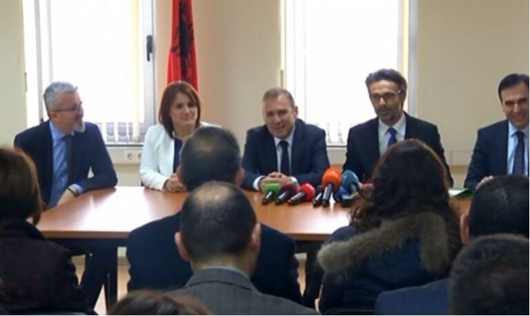 Sfidat e SPAK dhe dosjet e nxehta në duart e prokurorëve. Analistët të ndarë për Arben Krajën