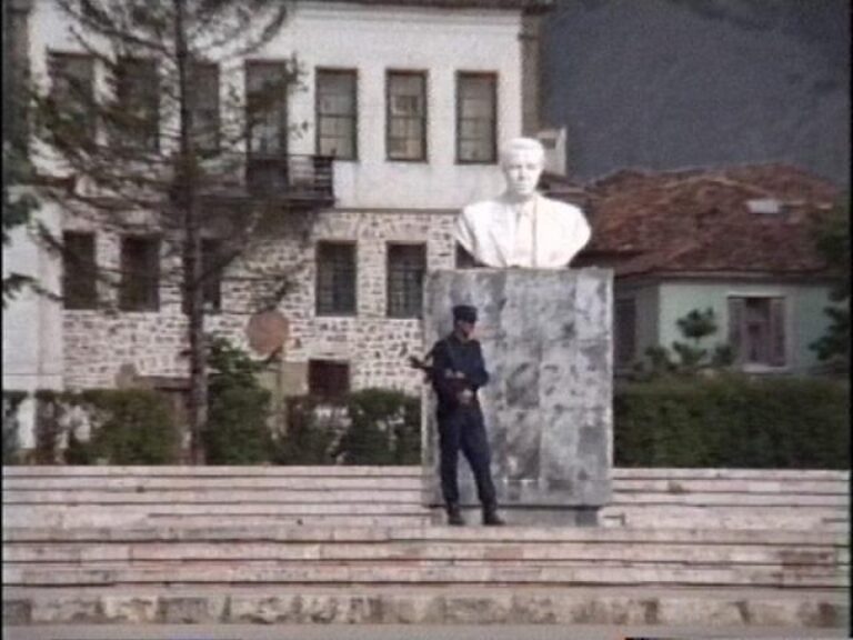 Sa vjet burg dënoheshe po të shaje figurat e historisë dhe politikës, zbardhet dekreti i vitit 1991