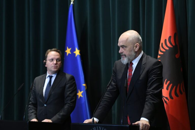 Rama me Várhelyi: BE e vetmja rrugë për ne. Europa shpërblim 28 mln euro Shqipërisë