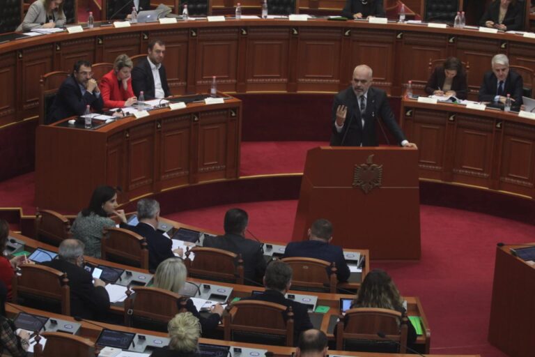 Kuvend, deputetët debat për amnistinë