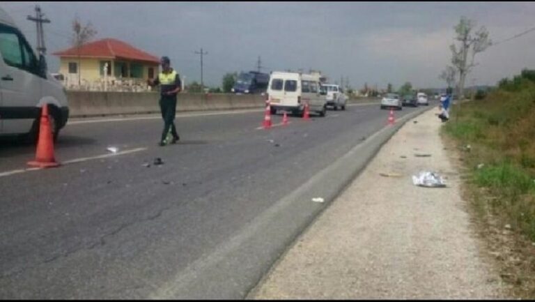 3 makina përfshihen në aksident në Milot, dy të plagosur