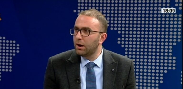 Gazmend Bardhi: Një tjetër kryebashkiak i PS i dënuar, po bëjmë verifikimet