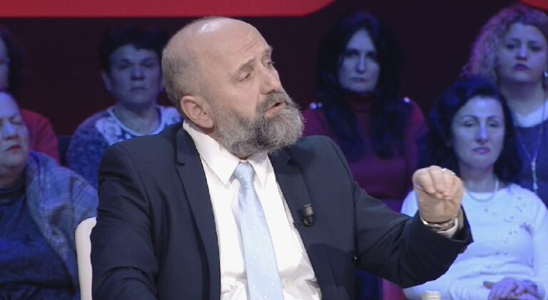 Alfred Cako zbulon prapaskenat e vaksinimit të Edi Ramës: Jam 100 përqind i sigurtë që …
