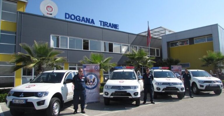 Dogana, performanca më e ulët që prej vitit 1997, gati 4 miliardë lekë rënie