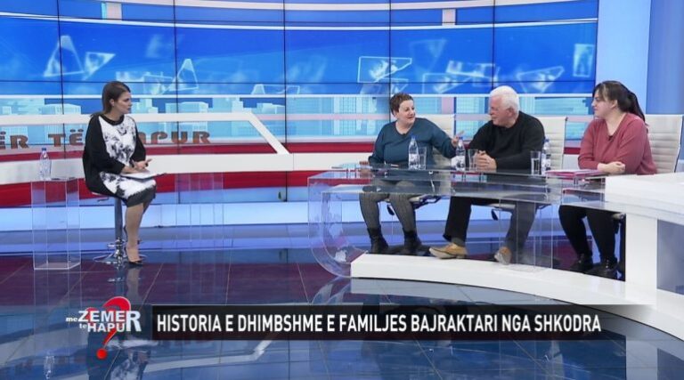 “Shkuam për djalin e sëmurë në Suedi, na dëbuan”, nëna apel: Duhet të vazhdojë mjekimet na ndihmoni