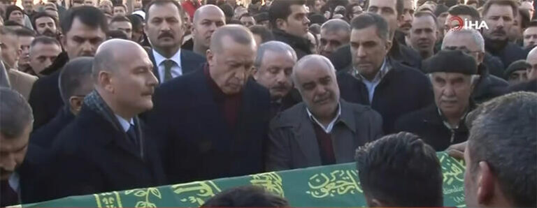 Tërmeti shkatërrimtar në Turqi, presidenti Erdogan në zonat e goditura