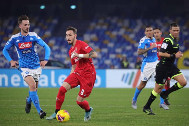 Fiorentina fundos Napolin e Gattusos me dy super gola (VIDEO)