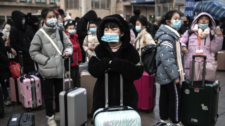 Wuhan në alarm: Qëndroni në shtëpi