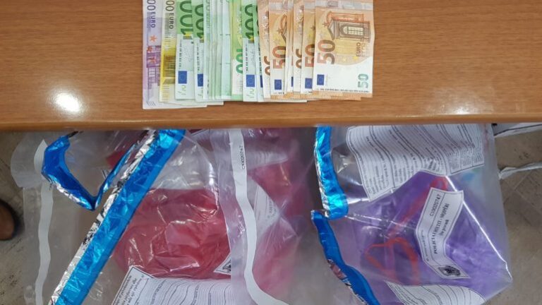 Tentoi të largohej me 13 kg kanabis në makinë, arrestohet 26-vjeçari