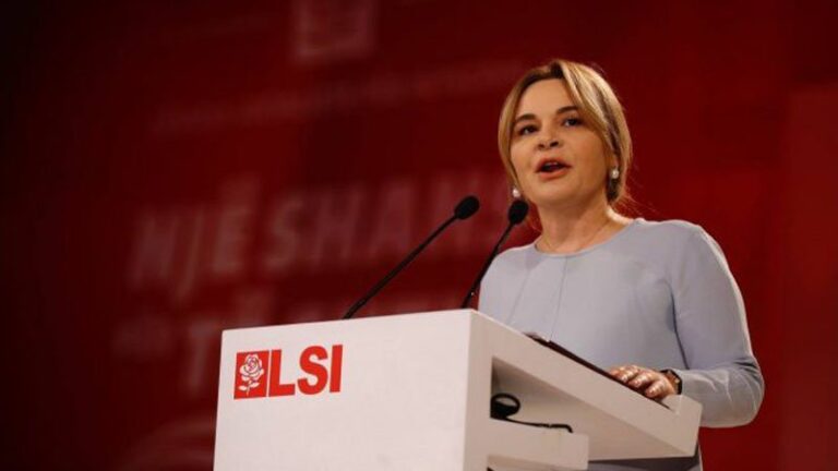 Kryemadhi: Djegia e mandateve, mënyra më e mirë për të denoncuar pushtetin autokrat të Ramës