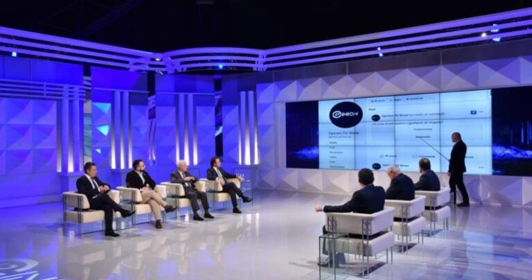 “Disa doja t’i ndihmoja, disa t’i tallja”, analisti: Rekordin e kam arritur 14 fjalime në një seancë plenare