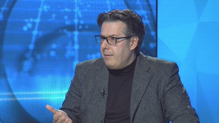 “Rama ka krijuar një kaos të rrezikshëm”, Paloka: Tenderët korruptivë po fshihen nën siglën “Sekret Shtetëror”