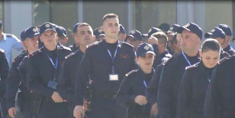 Veliu urdhër policëve: Hiqni telefonat gjatë shërbimit!