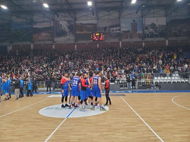 VIDEO/ Vllaznia shpërdoron avantazhin, mposhtet sërish në Ligën Ballkanike