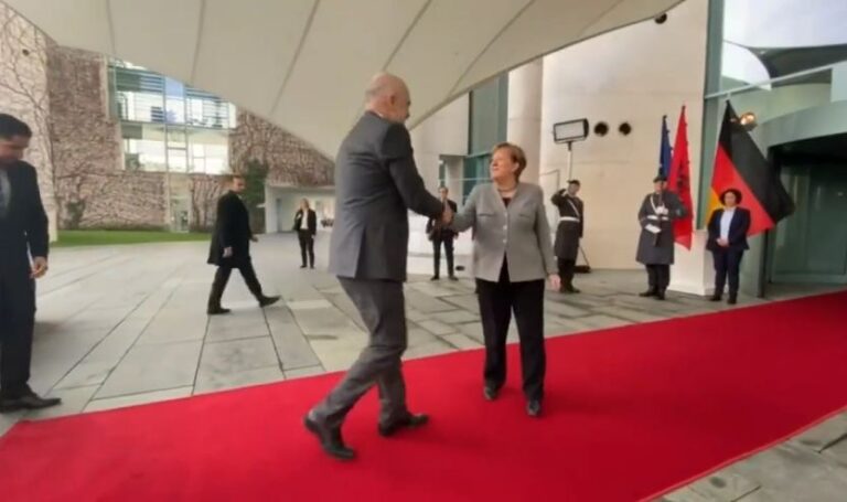 Kryeministri Rama takohet me kancelaren Merkel, ja kush e shoqëron në Berlin