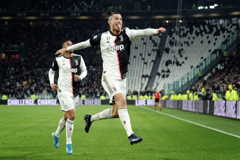Juventus mund Parmën me “alienin” Ronaldo dhe arratiset +4 nga Interi (VIDEO)